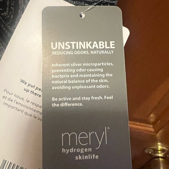 Athleta Aurora Seamless Shine Tank - Picture 4 of 6